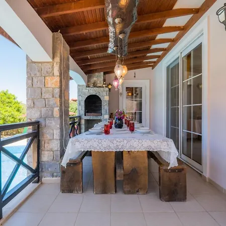 Infinity Flora Villa