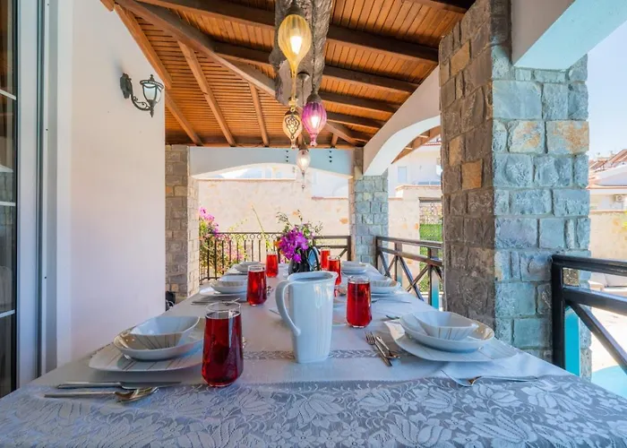 Infinity Flora Villa