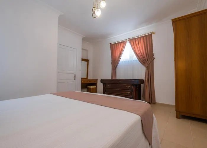 Infinity Flora ヴィラ フェティエ